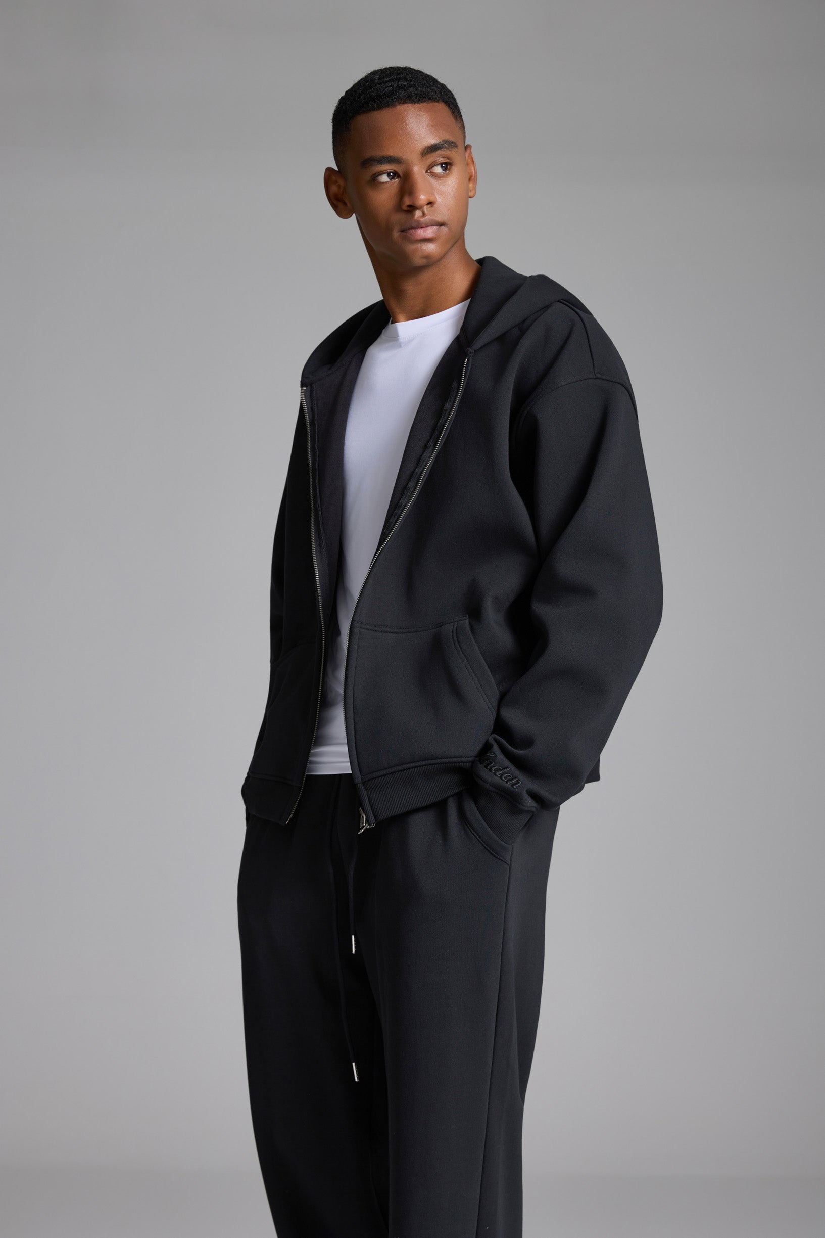 LINDENシリーズ ジップジャケット – ブラック