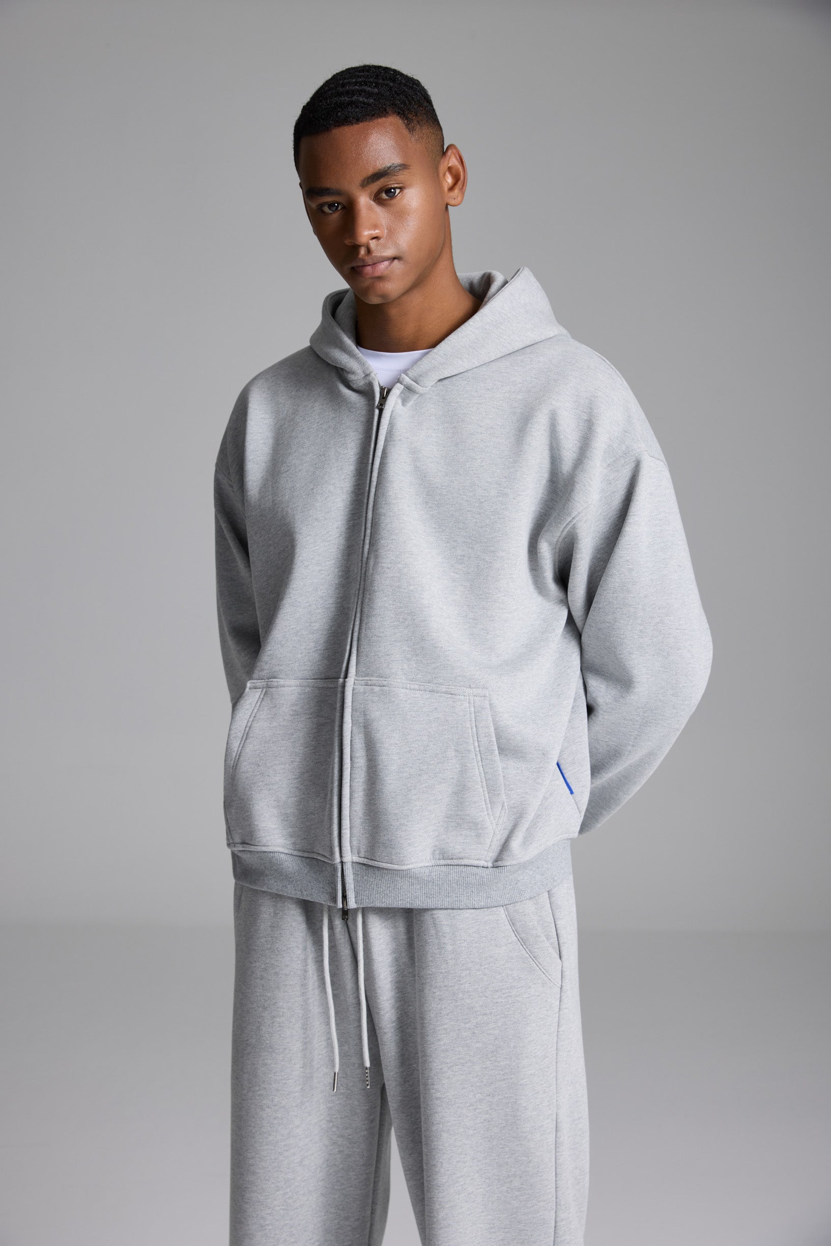 LINDENシリーズ ジップジャケット – グレー