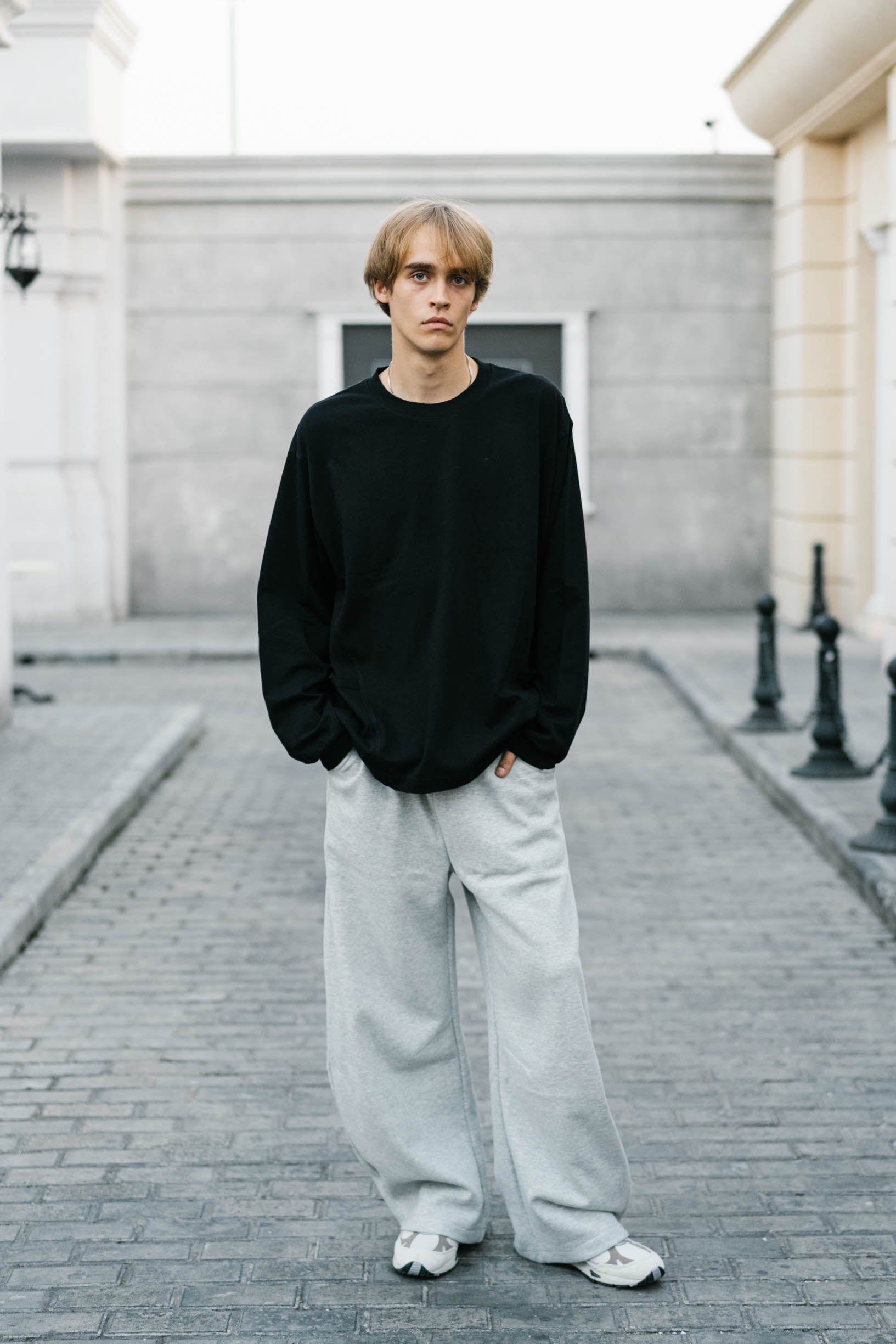 【裏パイル】LINDEN ストレートスウェットパンツ グレー