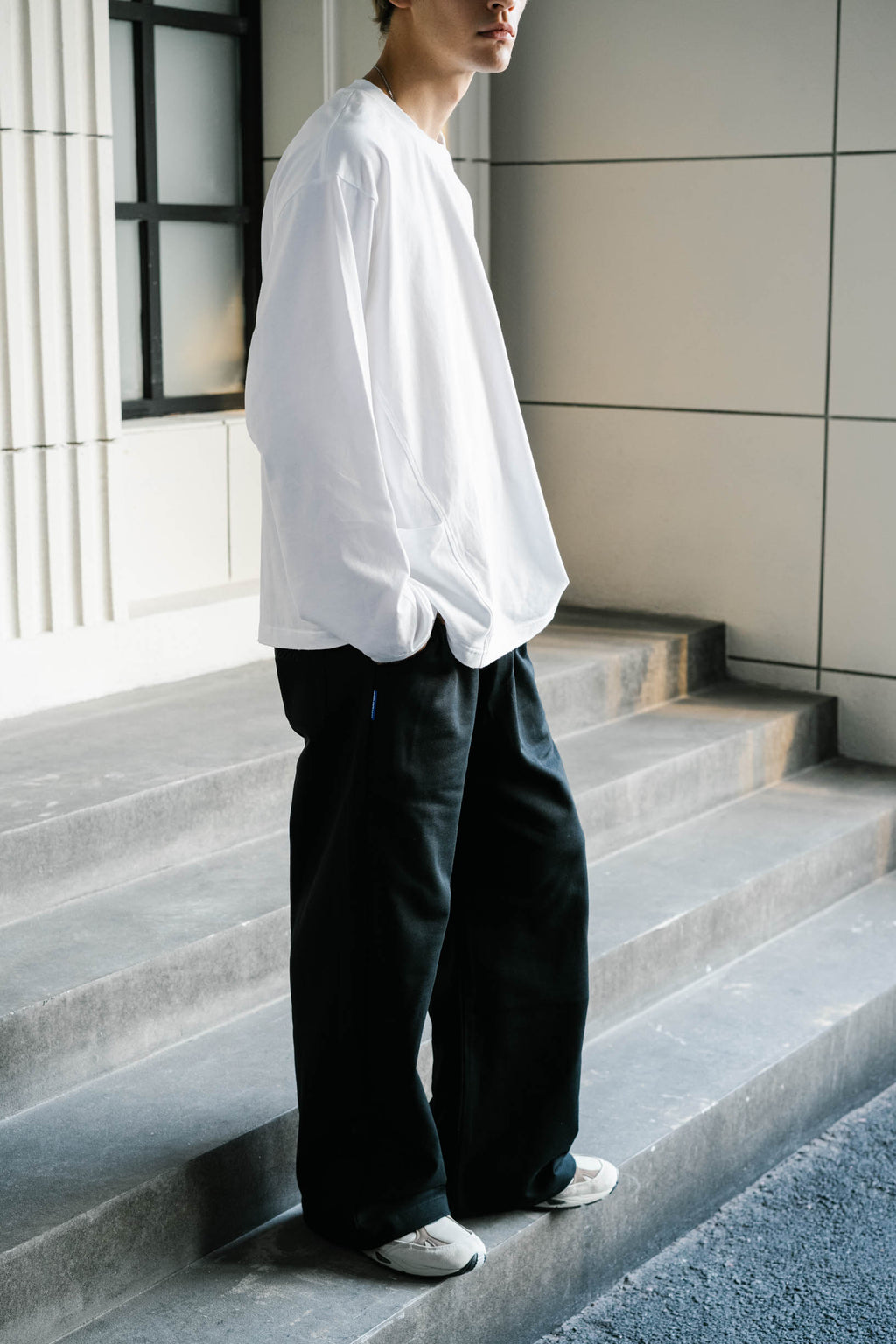 【裏パイル】LINDEN ストレートスウェットパンツ ブラック